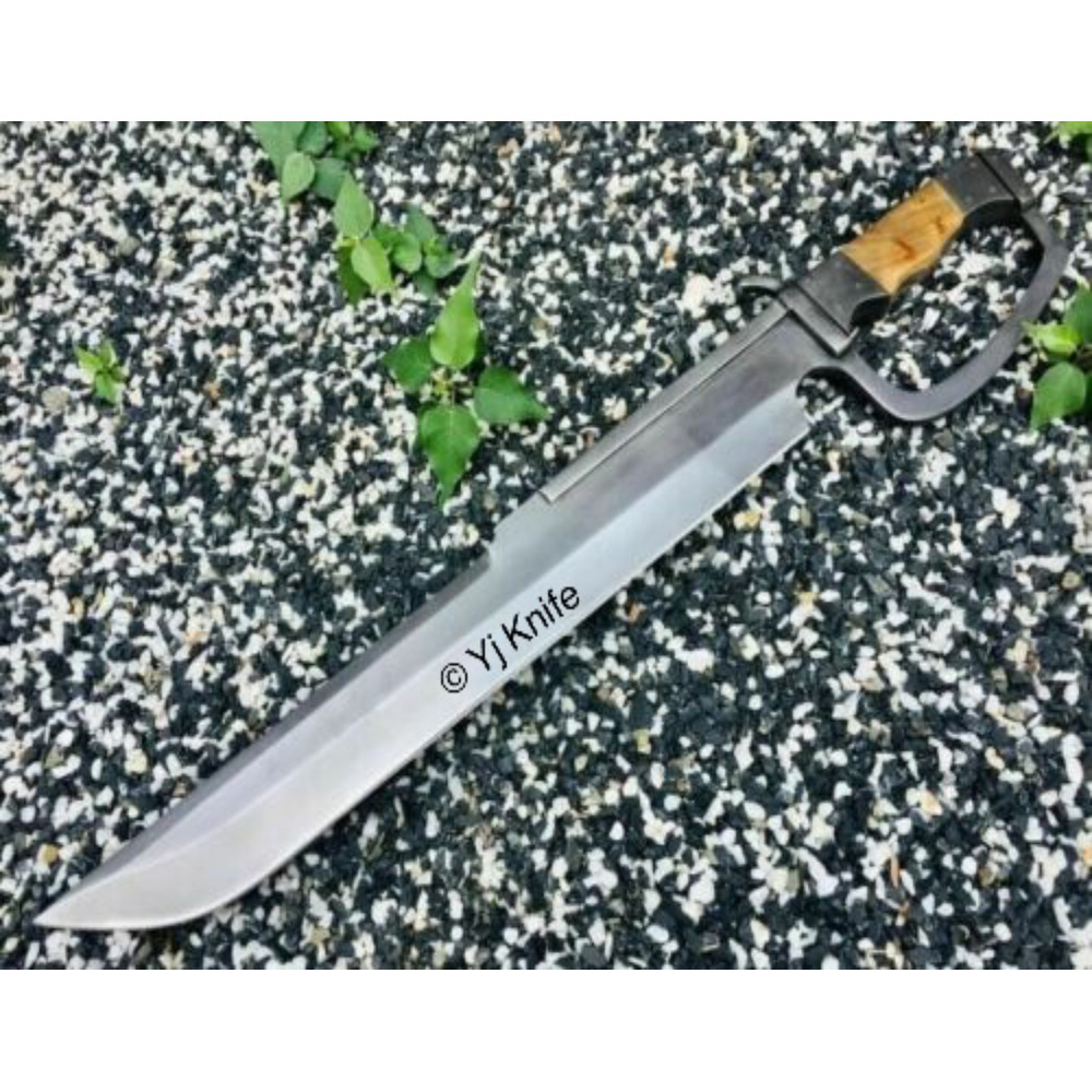 VIKING FANTASY SWORDS BATTLE READY (7).jpg