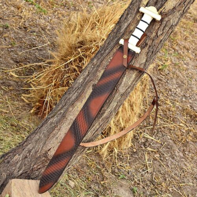 Crafted to Perfection The Beauty and Strength of the Roman Gladius Sword (5).jpg