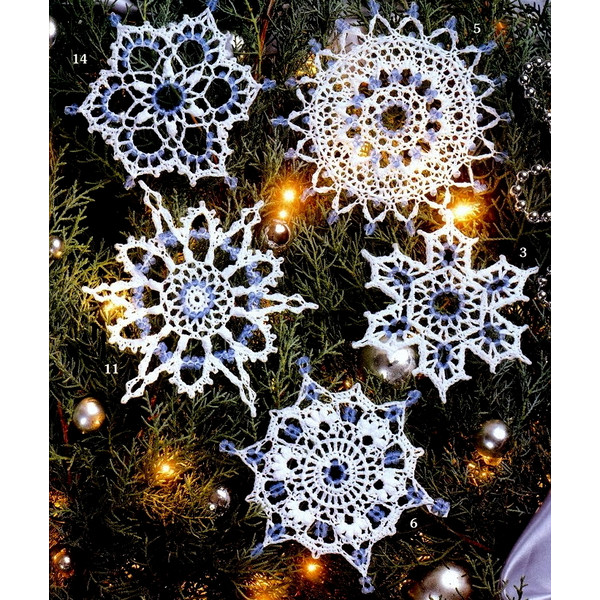 Christmas Snowflakes vintage pattern crochet