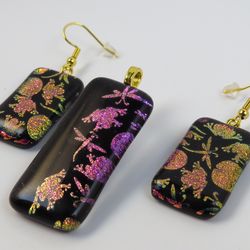 3407 - Fused Glass Pendant and Earring Set