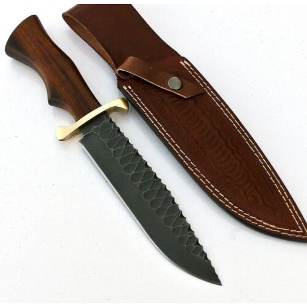 WildernessMasterpiece CustomHandmadeCarbonSteelHuntingKnifeandSurvivalKit 5jpg