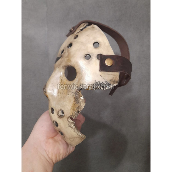 jason mask friday the 13th part 7 new blood