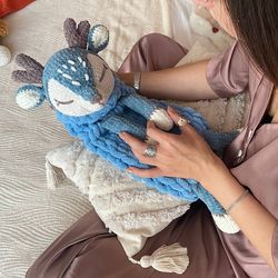 Sleeping plushie deer pjama bag. Montessori baby toy. Pajama holder. Pajama cover. Baby sleep toys. Comforter