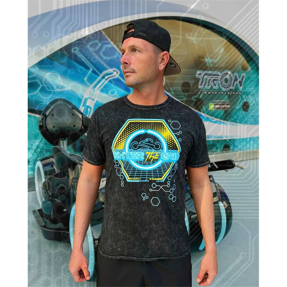 MR-1342023151426-tron-shirt-lightcycle-run-ride-disney-shirt-image-1.jpg