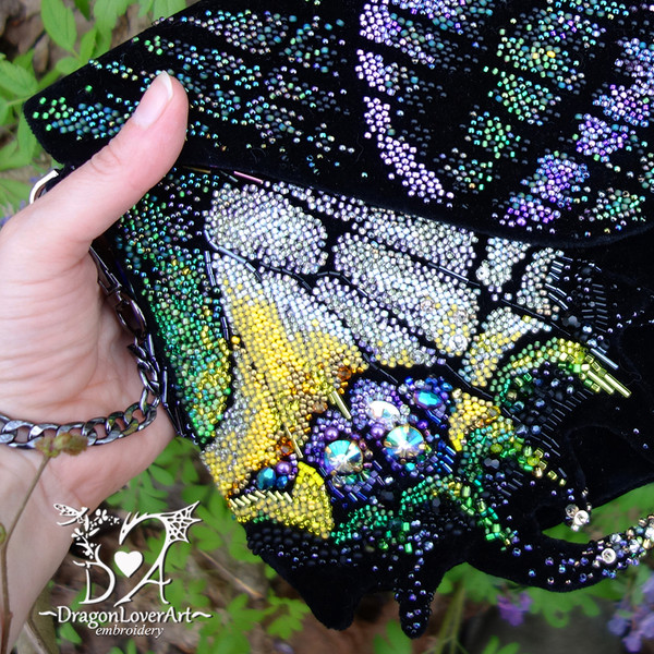 butterfly wing evening bag beads embroidery.jpg