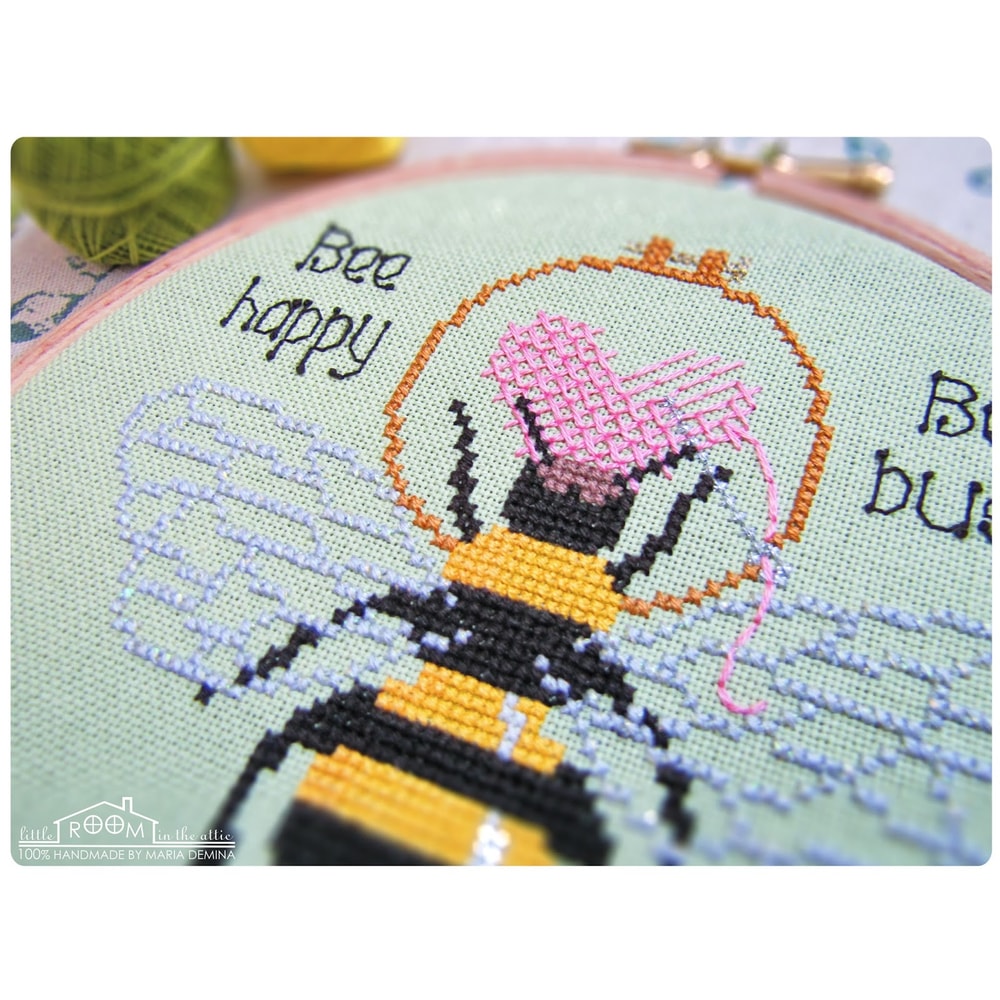 Stitchingbee2.jpg