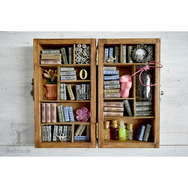 A miniature library with minibooks the bookshelves in the li - Inspire ...