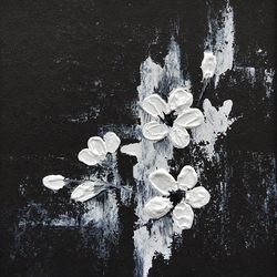 white flowers oil painting