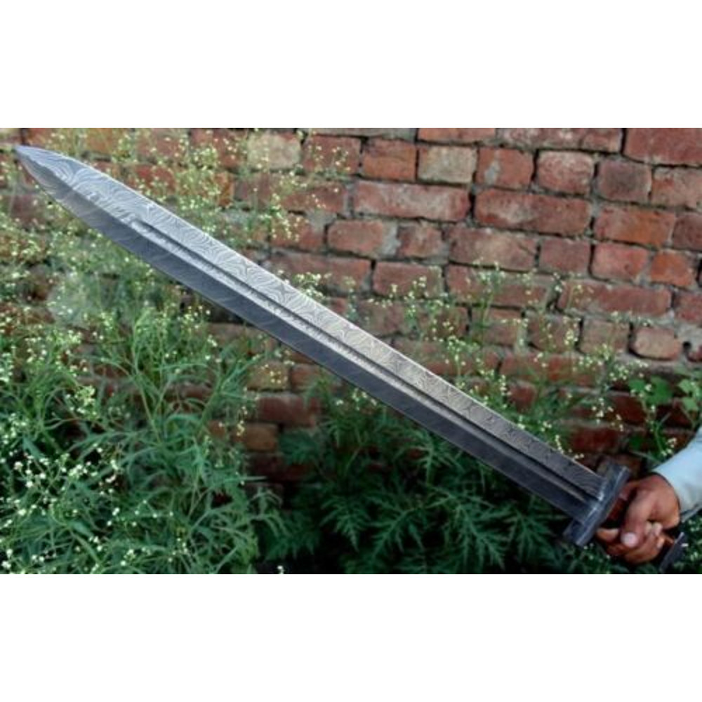 Mother's-Day-Hand-Forged-Damascus-Steel-Viking-Sword-Medieval-Sword-With-Sheath-Functional (3).jpg