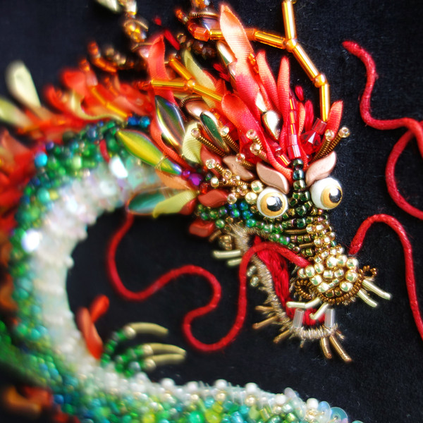 Chinese dragon beads embroidery mini  bag.jpg