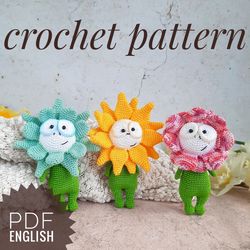 crochet pattern for a soft toy stuffed animal flower. keychain. mini amigurumi.
