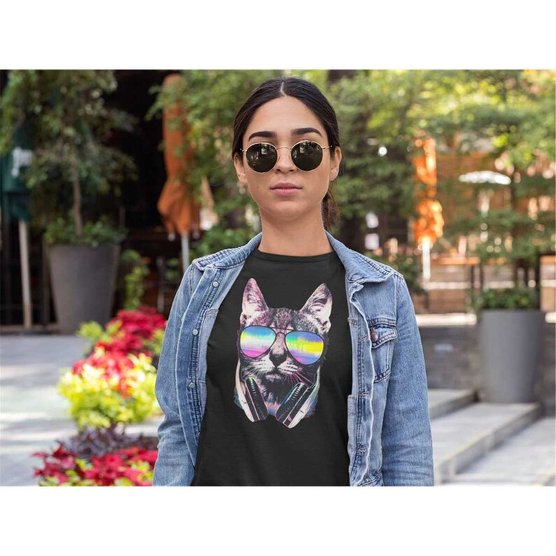 MR-1842023212810-dj-kitty-cat-womens-shirt-printed-rave-cat-headphones-image-1.jpg