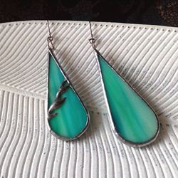 green glass earrings, dangle earrings, stained glass earrings, leaf drop earrings, simple stained glass