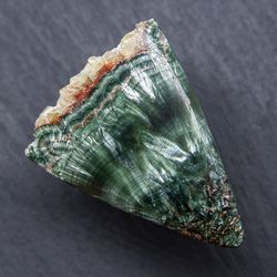 raw seraphinite with calcite crystals angel wing stone triangle cabochon