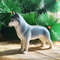 figurine grey husky