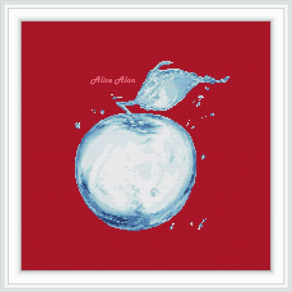 Apple_water_e7.jpg