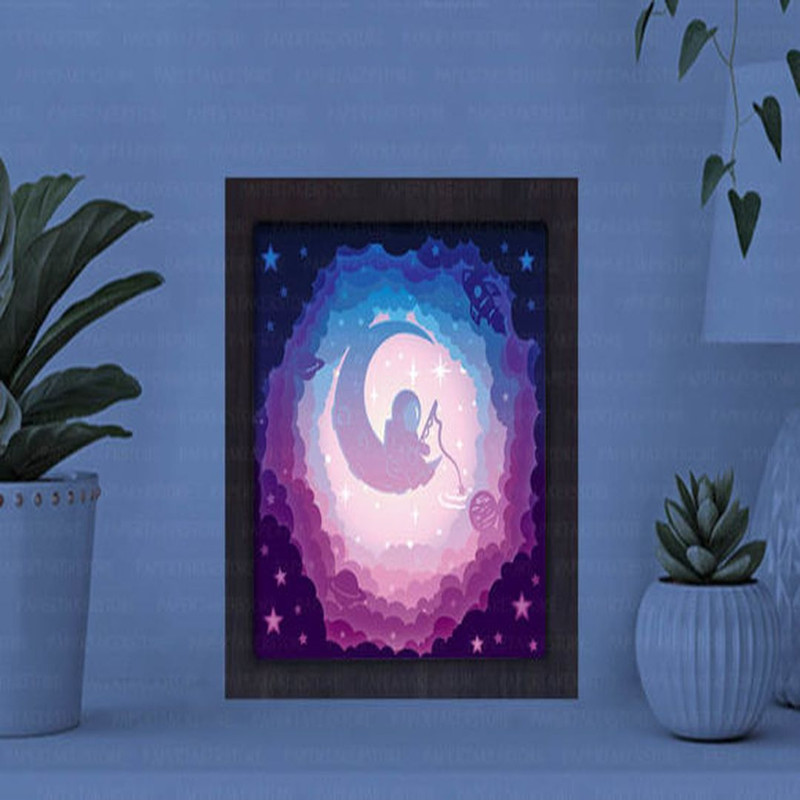 1080x1080 size Spaceman-Cosmonaut-Graphics-28084970-2-580x387.jpg