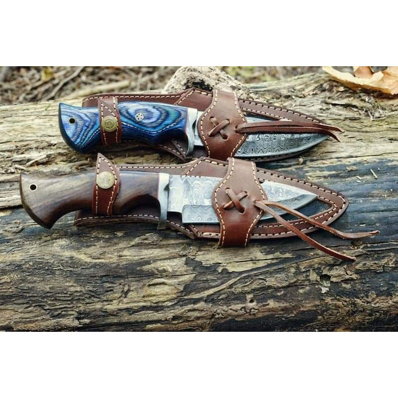 Two Bob Cat CarbonSteel Knife