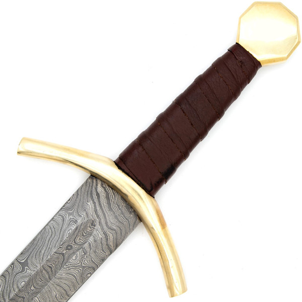 kingslayer-damascus-steel-full-tang-medieval-arming-style-sword-near-me.jpg
