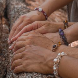 Natural gemstone macrame bracelet, protection amulet, talisman, crystal healing jewelryes, harmony natural semi preciou