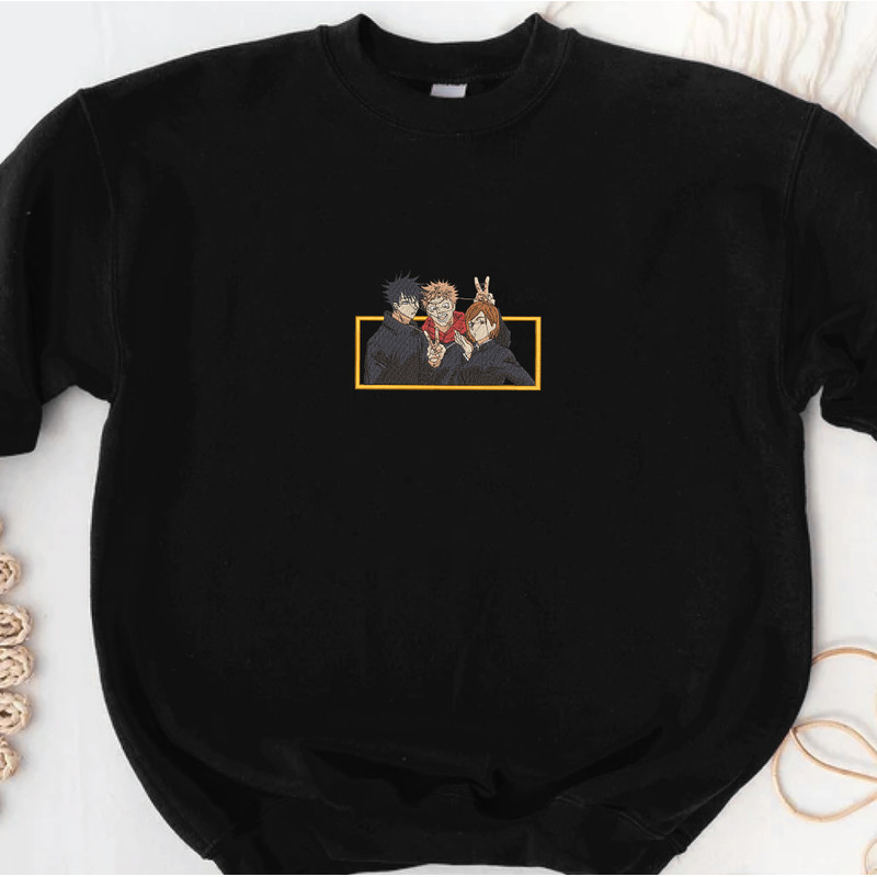 Sweatshirt 2.jpg