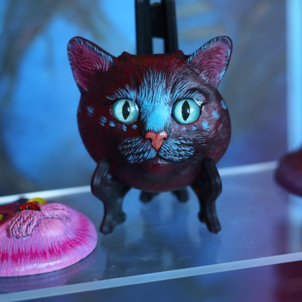 4-cat-magnet-kitty-burgundy.jpg