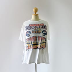 90s denver broncos nfl t-shirt