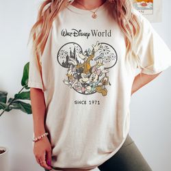 comfort retro vintage walt disney world est 1971 shirt,mickey and friend shirt,disneyworld est 1971 shirt,disney family