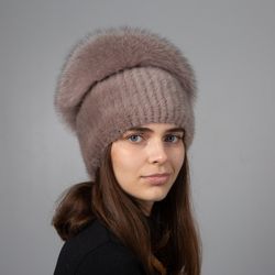 Women's fur hats. Mink hat. Fur pom pom hats. Knitted fur hats. Winter women fur mink. Beanie Fur hat. Real fur hats