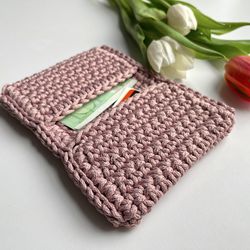 crocheted pattern wallet, beginners pattern, handmade business card holder, knitted small wallet, business card case. vi