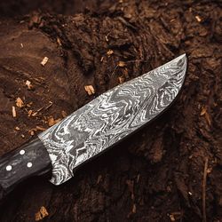 Handmade Damascus Steel Hunting Knife Ram Horn Handle With Leather Sheath ME-12