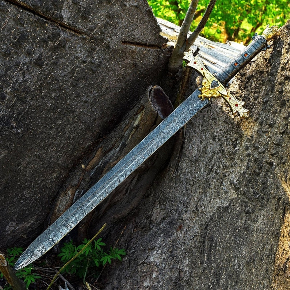 ASwordofLegendsHandForgedDamascusSteelVikingSwordwiththeBestQuality 4jpg