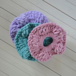 SET3 Velvet crochet Scrunchies Soft light colors