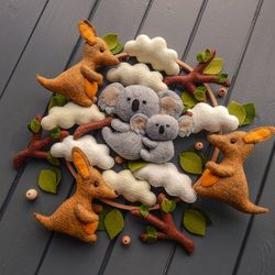 baby mobile, australian baby mobile with koala, kangaroo and green leaves natural baby mobile felt sloth kangaroo brown
