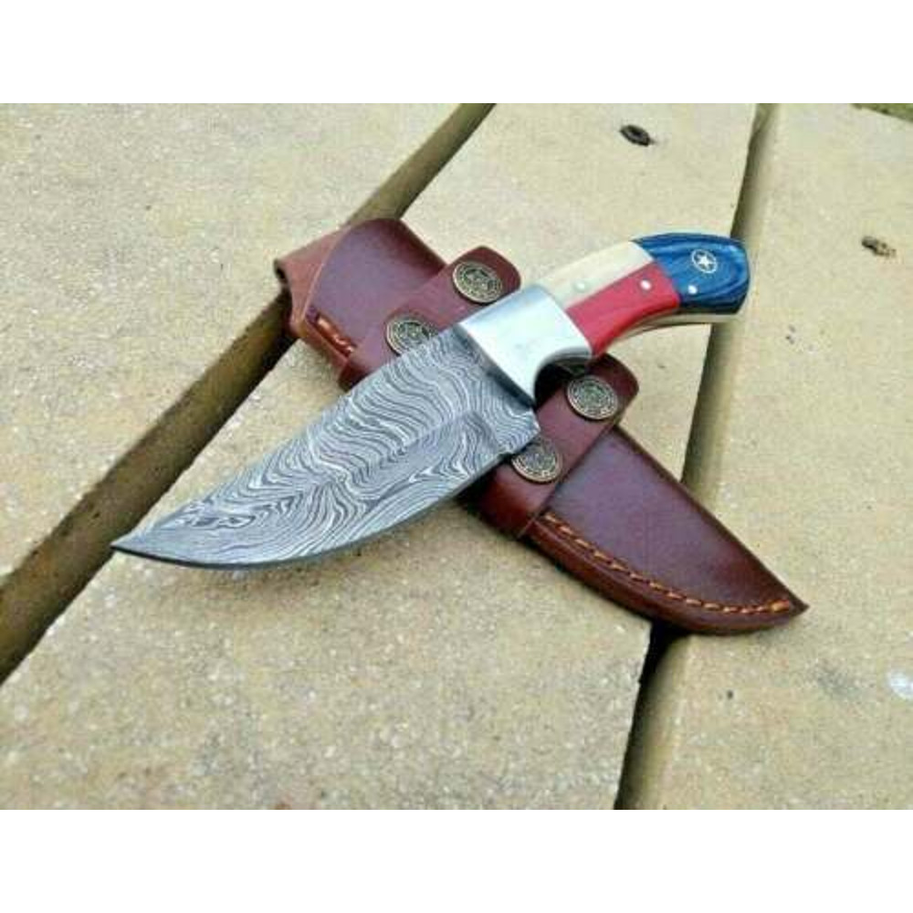 TexasSizedDurabilityHandForgedDamascusSteelHuntingKnifewithTexasFlagDesign 3jpg