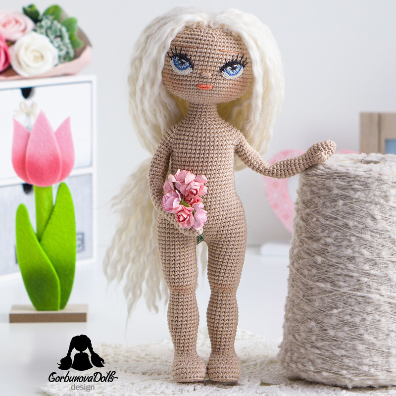 Crochet Doll Pattern Sonya20.jpg