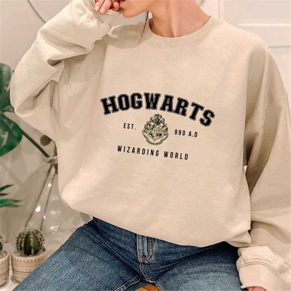 MR-452023114554-hogwarts-sweatshirt-wizard-shirt-wizard-sweatshirt-image-1.jpg