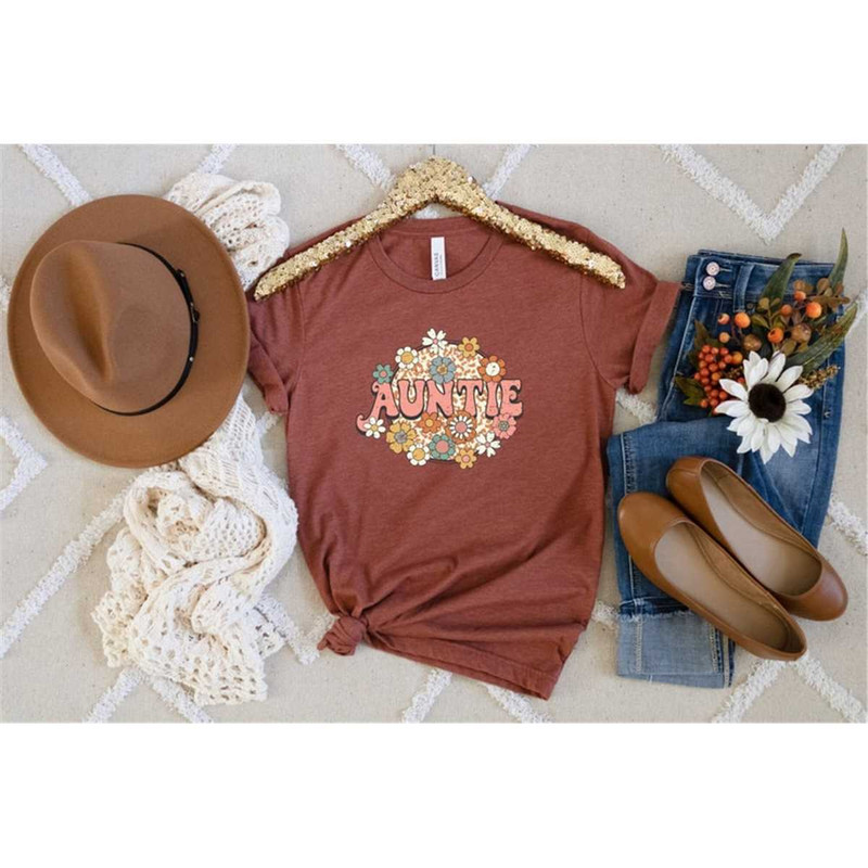 MR-45202312932-retro-auntie-shirt-funny-aunt-shirts-favorite-aunt-gift-image-1.jpg