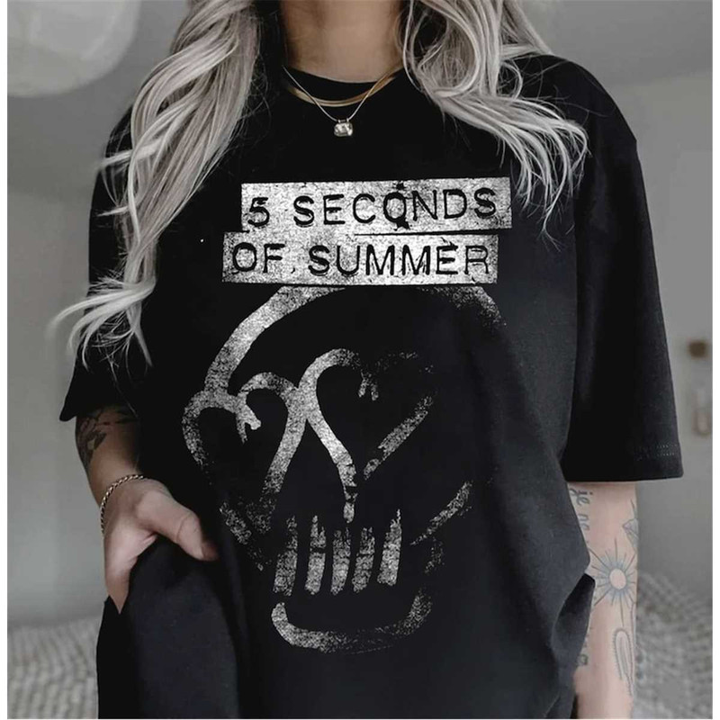 MR-452023144523-vintage-5sos-skull-shirt-5-seconds-of-summer-tour-shirt-5sos-image-1.jpg