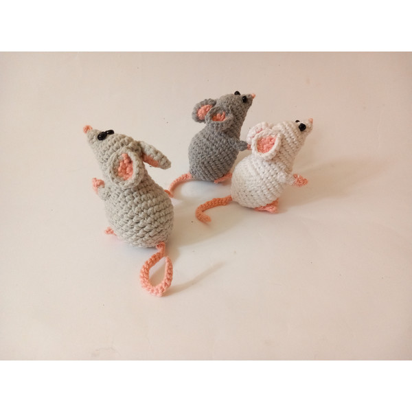 crochet_for_begginers_mouse.jpg