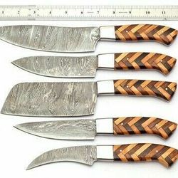 Craftsmanship at its Finest: Handmade Handforged Chef Knife Set with Damascus Steel Blades