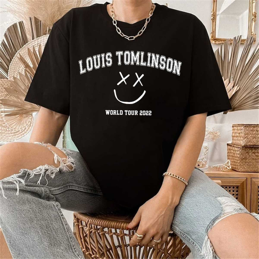 MR-452023171347-smiley-face-louis-tomlinson-tour-shirt-louis-tomlinson-merch-image-1.jpg