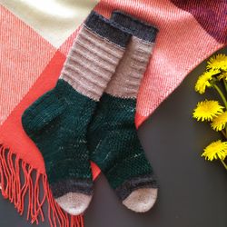 Green warm handmade womens socks