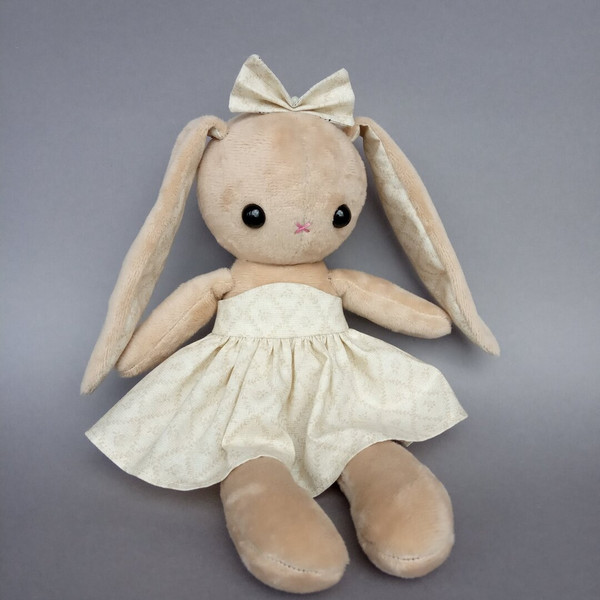 bunny-girl-handmade-stuffie
