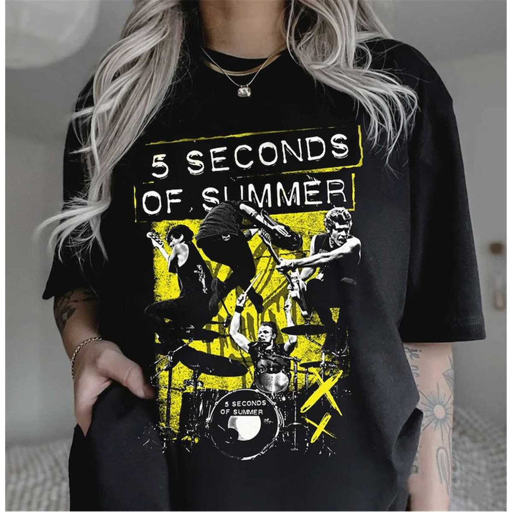 MR-55202315226-forever-youth-5-seconds-of-summer-shirt-take-my-hand-tour-image-1.jpg