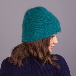 Bucket hat made of mohair. Emerald color