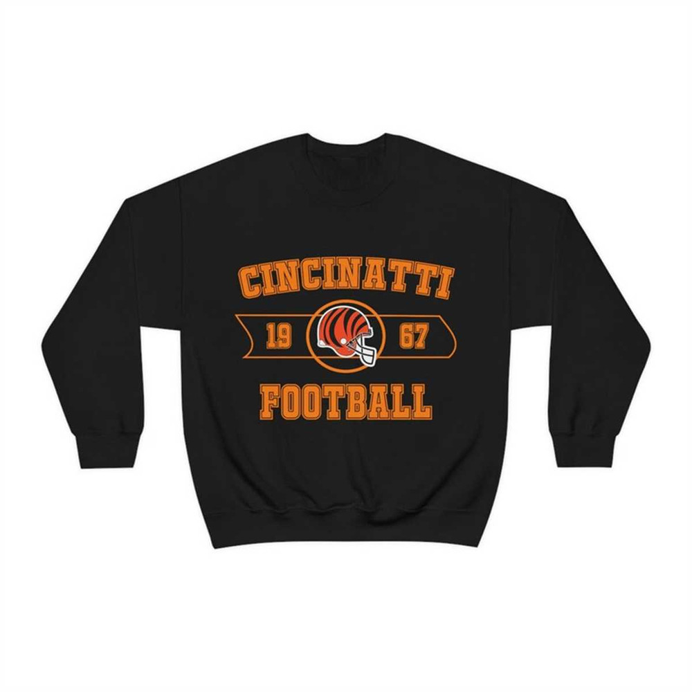 MR-652023115053-cincinnati-bengals-football-sweatshirt-vintage-style-image-1.jpg
