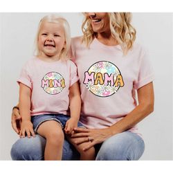 mama mini shirt, matching mommy and me shirt, floral cute mama mini shirts, mother and daughter outfits, mother's day gi