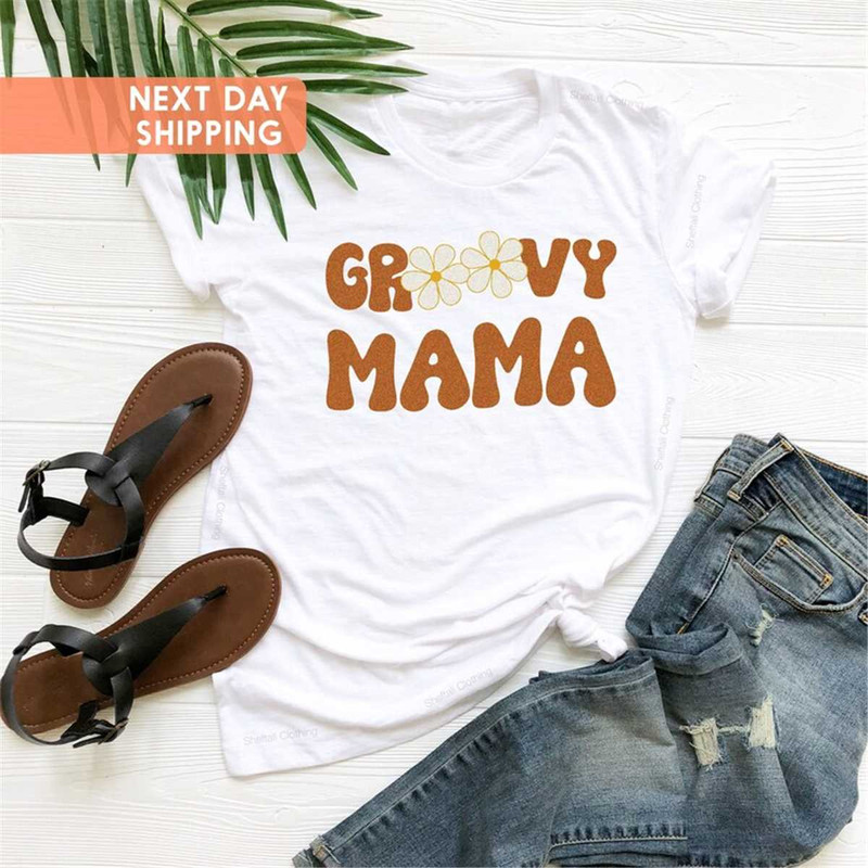 MR-6520231471-groovy-mama-shirt-retro-mom-tee-vintage-mama-tshirt-flower-image-1.jpg