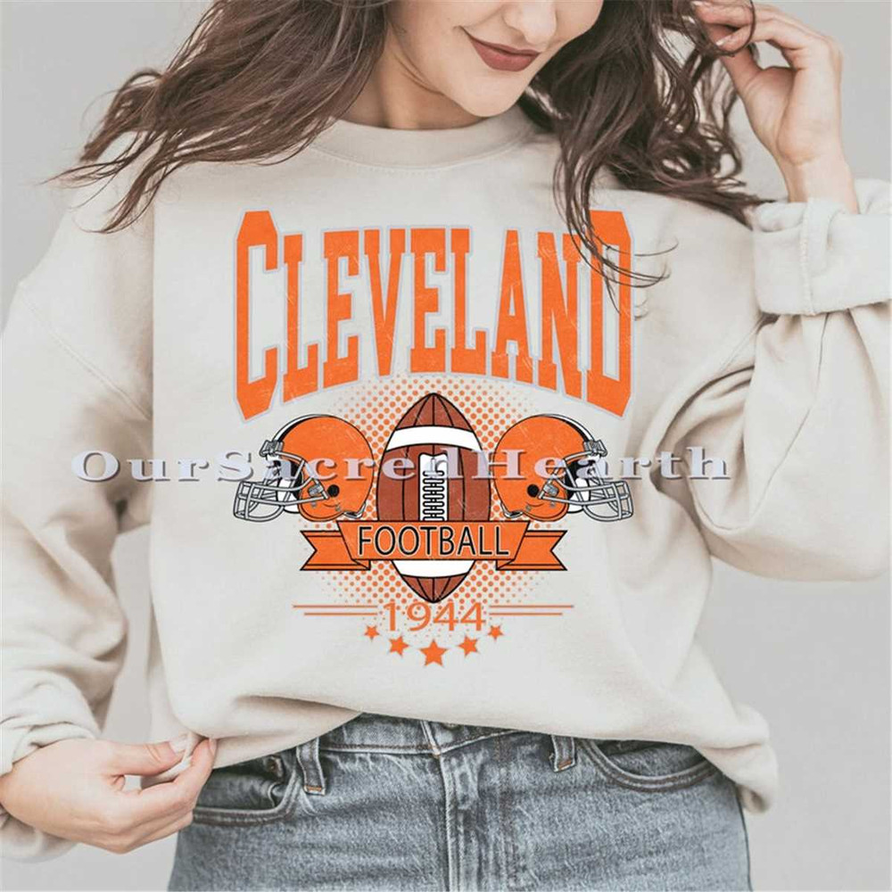 MR-652023144011-vintage-cleveland-football-sweatshirt-cleveland-football-image-1.jpg